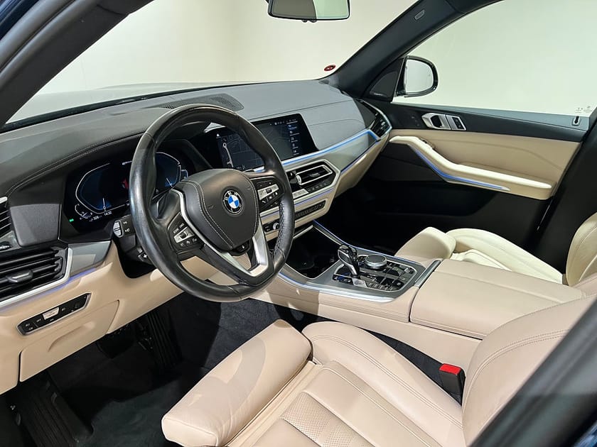 Bild 4 av BMW X5 xDrive45e iPerformance xDrive 45e, Drag, Komfortstol, Harman Kardon,Panorama