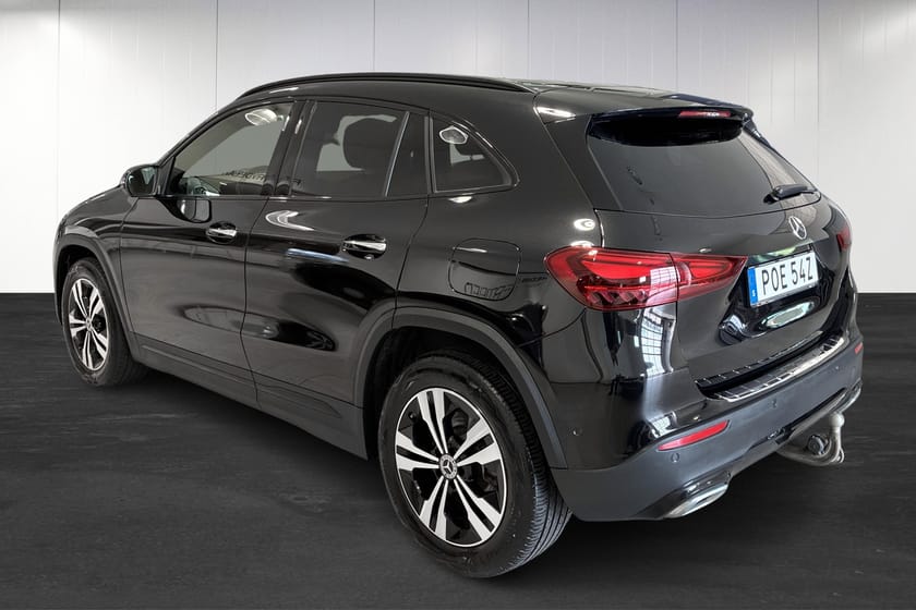 Bild 5 av Mercedes-Benz GLA 250 e / Panorama / Ambient / Drag