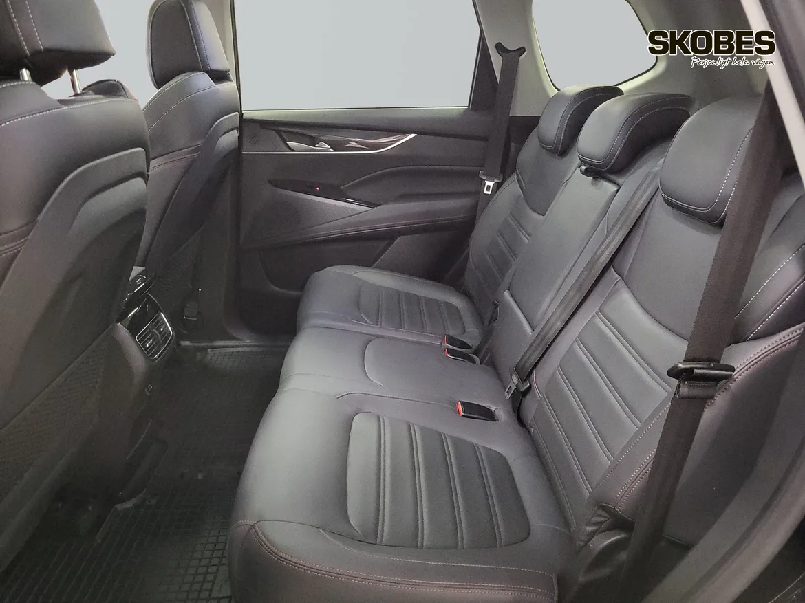 Maxus Euniq 6