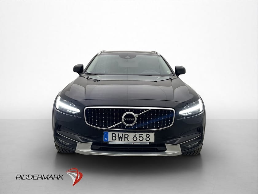 Bild 2 av Volvo V90 Cross Country D5 AWD 235hk Business Adv VOC Värmar