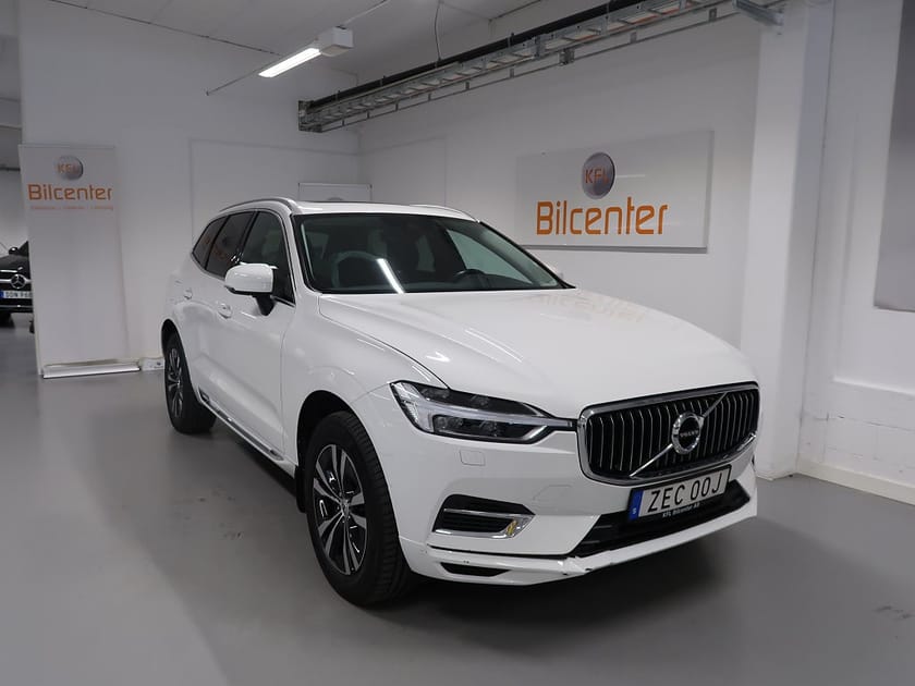 Bild 3 av Volvo XC60 Recharge T6 AWD V-Däck ingår Drag-Kamera-Navi-Pano-BLIS