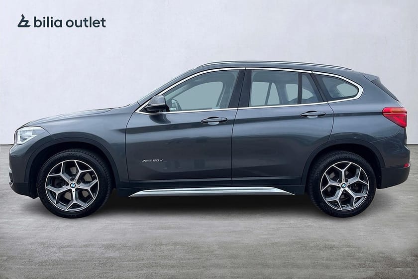 Bild 3 av BMW X1 xDrive20d xLine 190hk / Dragkrok Sensorer Rattvärme