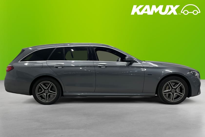 Bild 2 av Mercedes-Benz E 300 T de 4MATIC AMG 360° Wide Drag Moms 4M 9G-Tronic 306hk