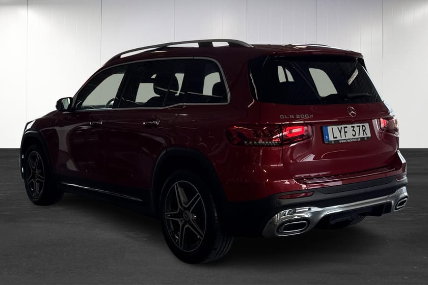 Bild 4 av Mercedes-Benz GLB 200 d 4MATIC 4M AMG | 7-SITS | PANO | WIDESCREEN | DRAG