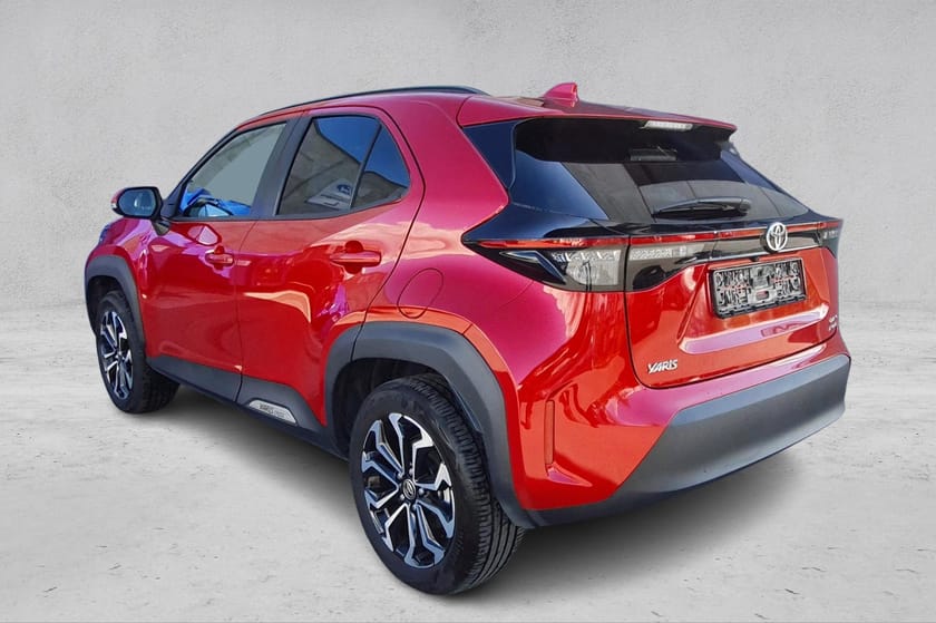 Bilde 3 av Toyota Yaris Cross Hybrid 115 AWD-i Active - LED - Adaptiv cruise - Ryggekam.