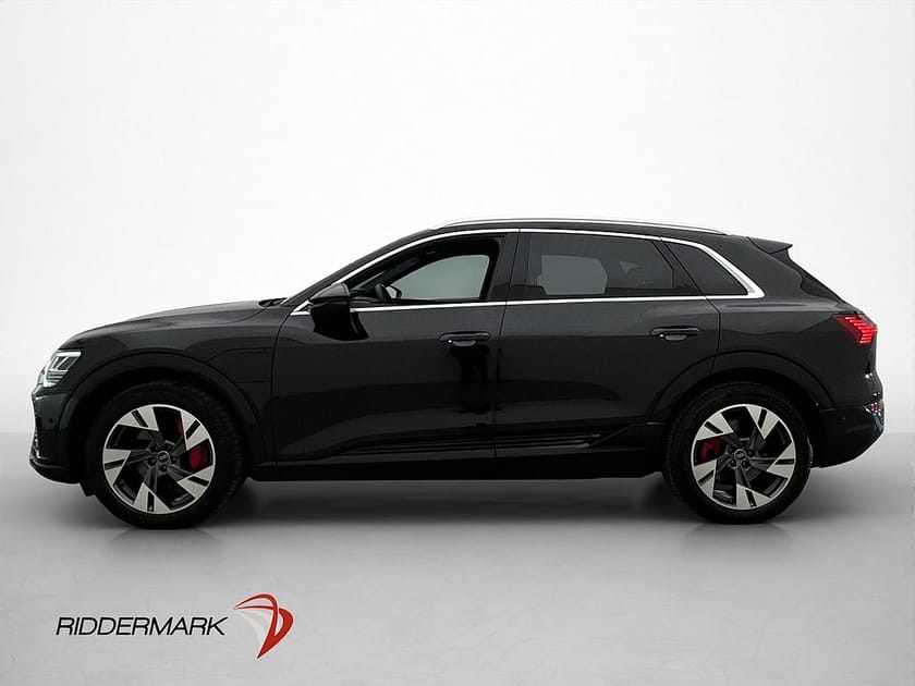Bild 5 av Audi Q8 50 e-tron quattro 340hk S line Drag Kamera Adaptiv