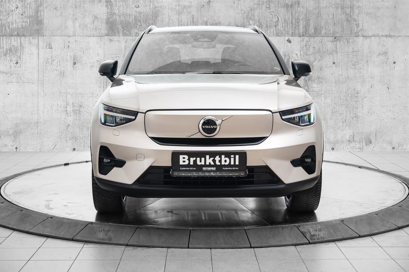Bilde 4 av Volvo XC40 Recharge Twin Ultimate KROK|PANO|20"|360|H&K|TONEDE