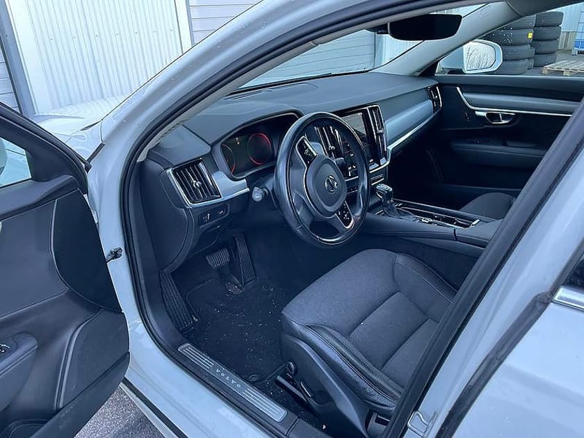 Bild 2 av Volvo V90 T4 190HK Advanced
