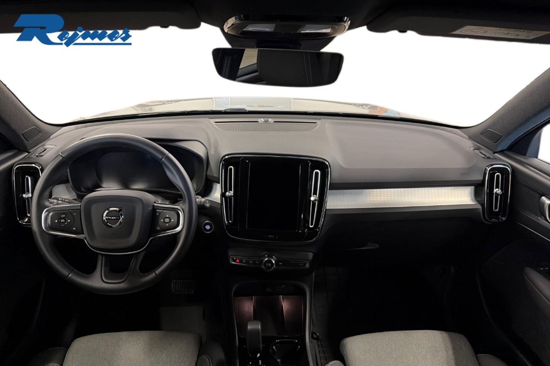 Volvo XC40 B3 FWD Bensin Plus Dark 2025, kuva 6/10
