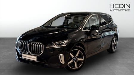 BMW 225e xDrive Active Tourer Luxury line / Head-up / Rattvärme