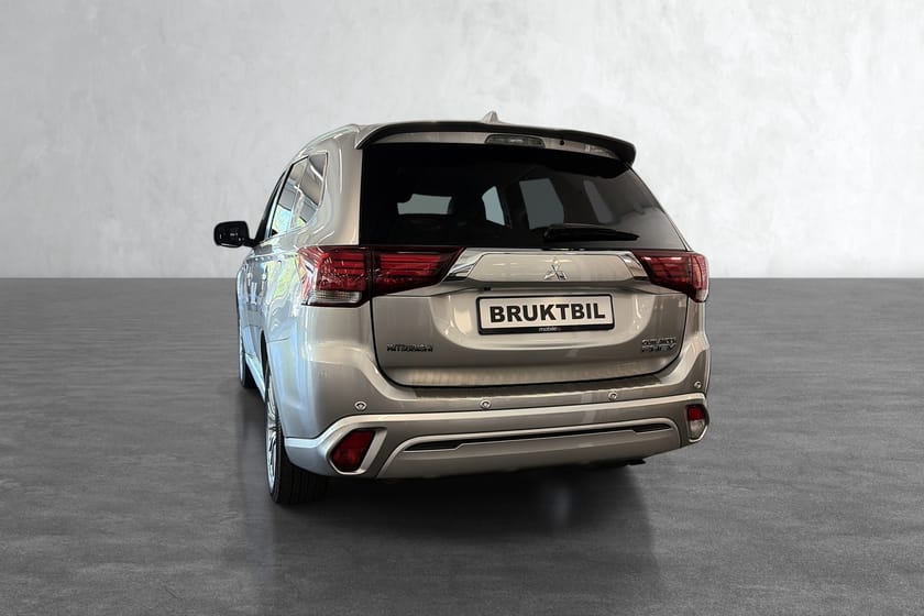 Bilde 5 av Mitsubishi Outlander PHEV Instyle+ Soltak, Ny Service