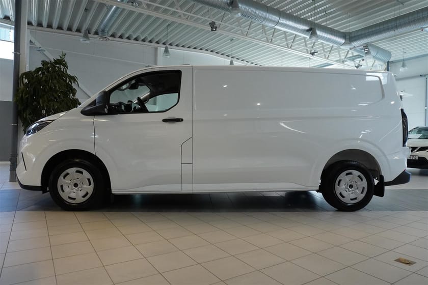 Bild 3 av Ford Transit Custom 320 Skåp Trend 320l 2.0l Ecoblue 170hk 8-Växlad Automat FWD Diesel