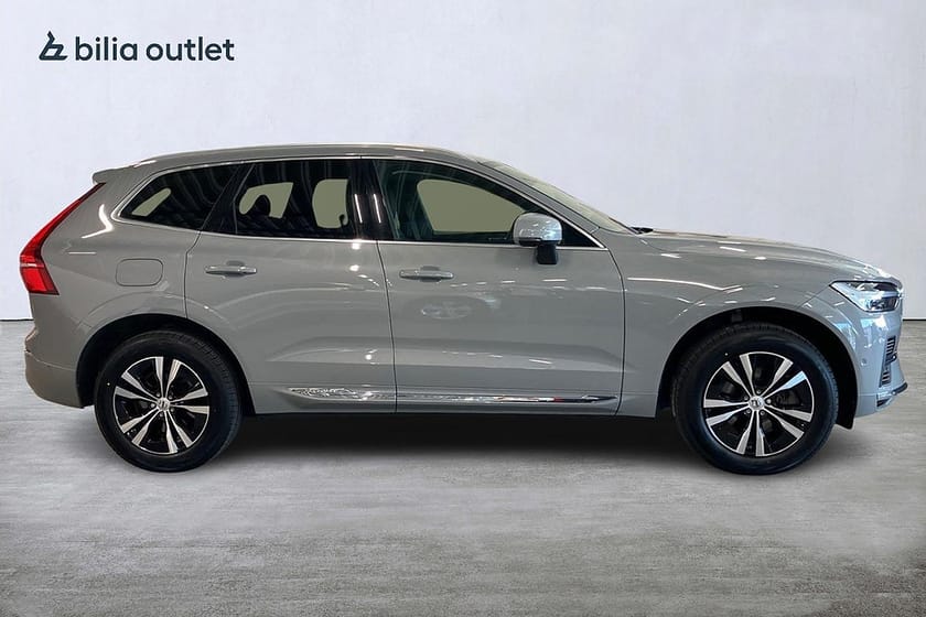 Bild 5 av Volvo XC60 Recharge T6 AWD Core Edition Panorama Dragkrok 360°kam