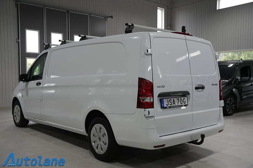 Bild 4 av Mercedes-Benz Vito 110 CDI 2.8t Inredning,Väramre,Kamera,Drag,Carplay,3sit