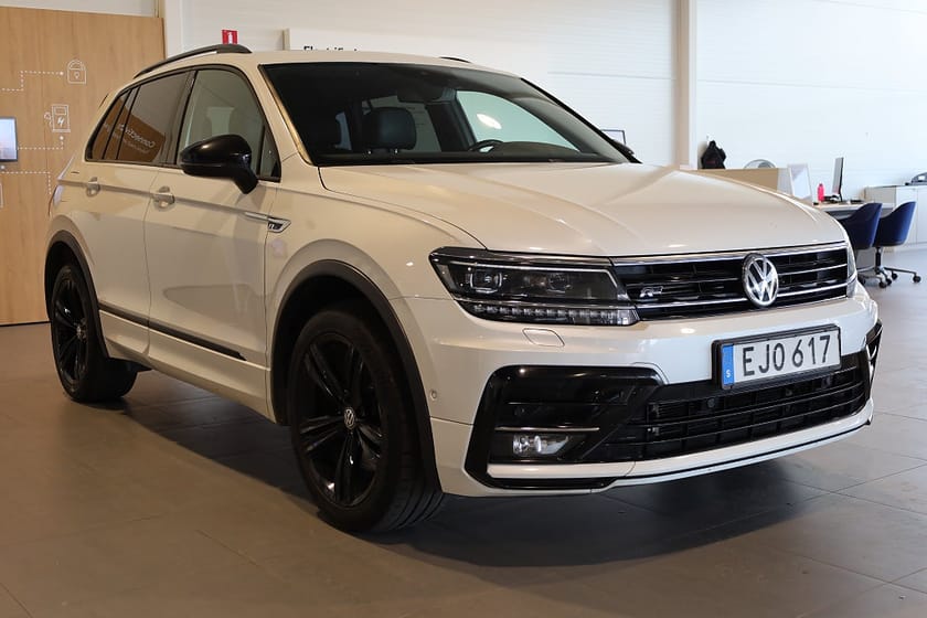 Bild 4 av Volkswagen Tiguan 2.0 TSI 4M AUT R-Line Pano Cockpit Dynaudio Värmare Dra