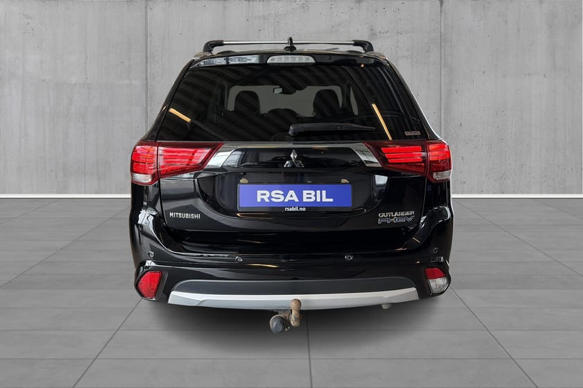 Bilde 5 av Mitsubishi Outlander PHEV Instyle+/40km WLTP/360CAM/HENGERFESTE/