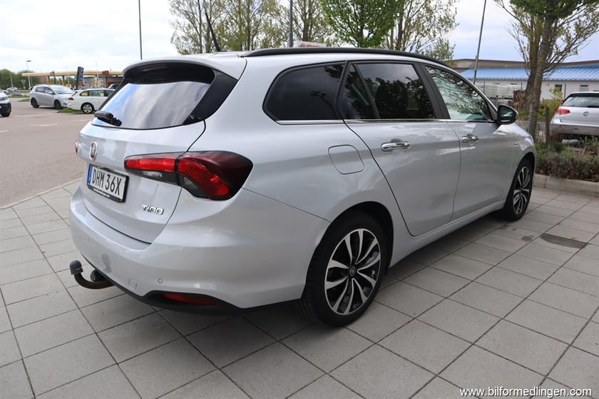 Bild 3 av Fiat Tipo Kombi 1.4 T-Jet FWD 120hk Backkamera Svensksåld