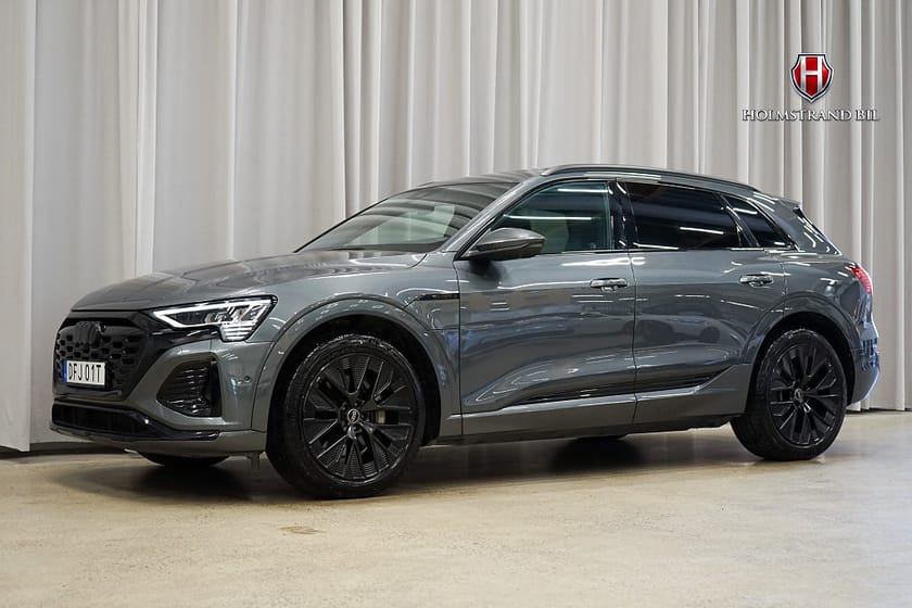 Bild 4 av Audi Q8 50 e-tron quattro S Line Pano Drag B&O 3D Rattvärme