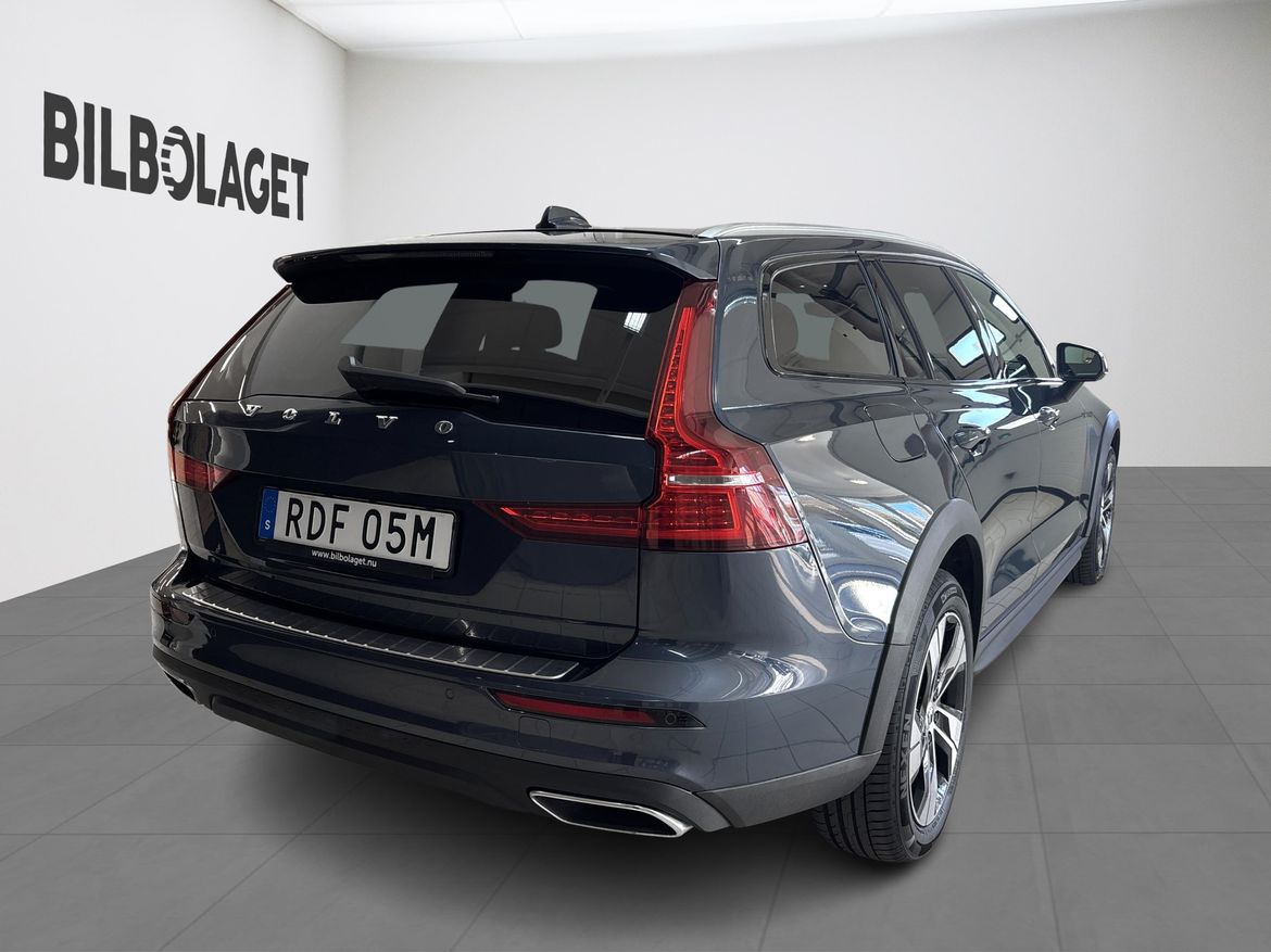 Volvo V60 2022 - miniatyr 4