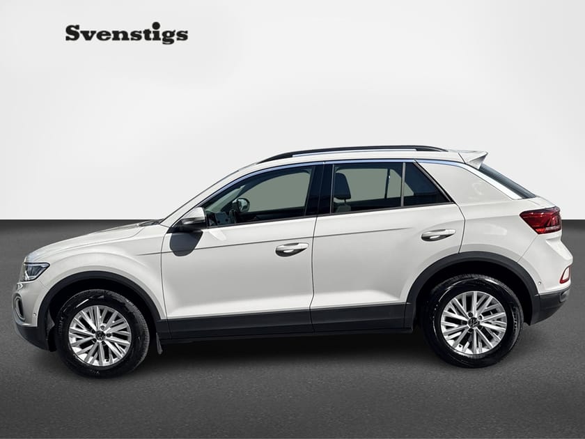 Bild 2 av Volkswagen T-Roc 1.5 TSI 150 HK Rattvärme Klimatanläggning
