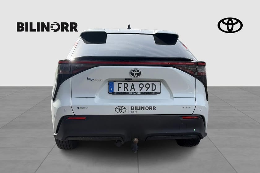 Bild 4 av Toyota bZ4X Executive AWD 73,1 kwh 343hk