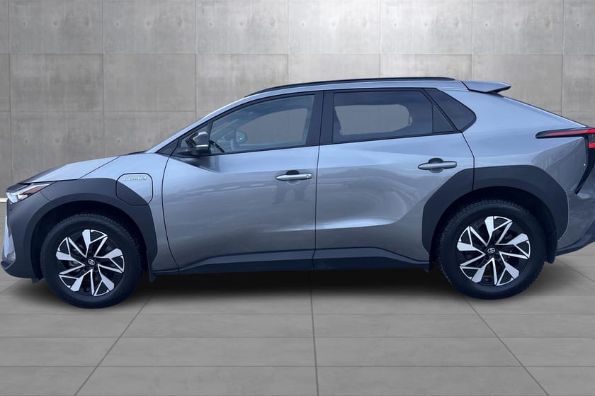 Bilde 2 av Toyota bZ4X AWD Active Tech