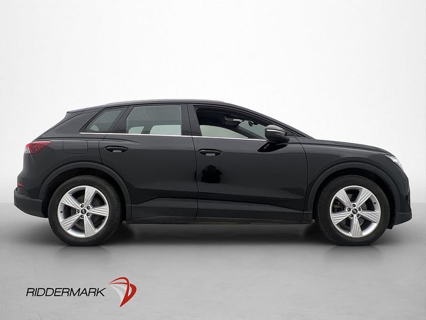 Bild 5 av Audi Q4 35 e-tron 170hk Cockpit B-Kamera Värmare Carplay