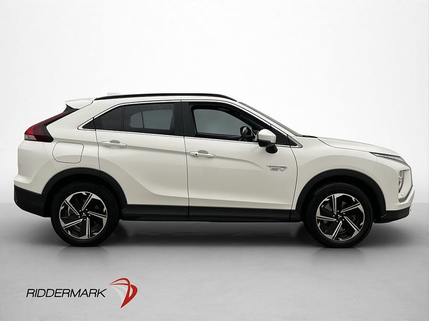 Bild 4 av Mitsubishi Eclipse Cross PHEV AWD Fleet Edt Kamera Halvskinn
