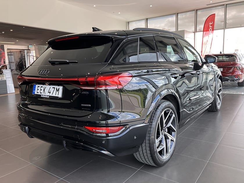 Bild 3 av Audi Q6 e-tron quattro SUV Selection 428hk