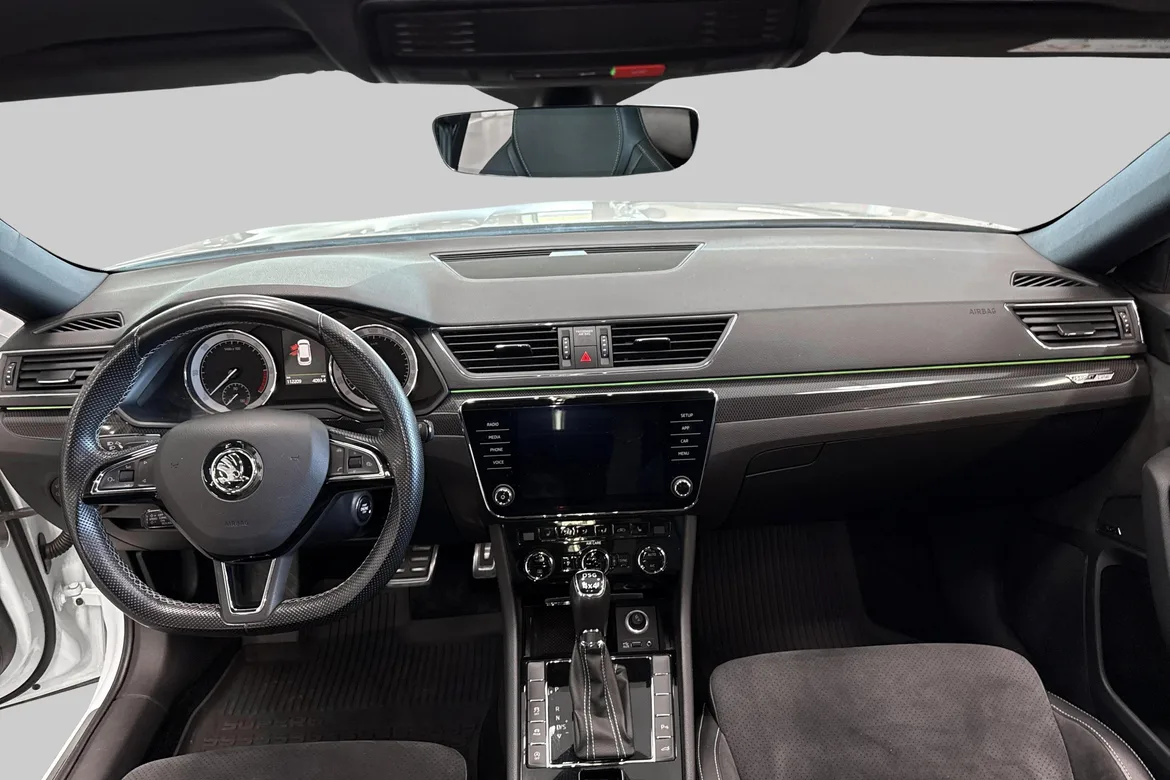 picture of a car