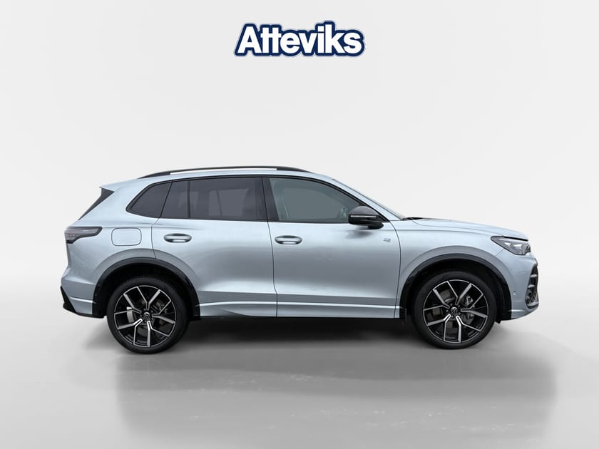 Bild 2 av Volkswagen Tiguan eHybrid R-Line 1.5 272hk *Panoramaglastak*