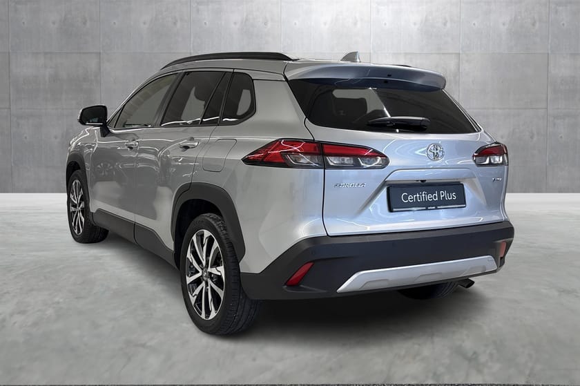 Bilde 3 av Toyota Corolla Cross Hybrid AWD-i Active Tech / AWD / Ratt varme