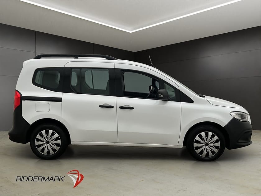 Bild 2 av Mercedes-Benz Citan 110 CDI Kombi Värmare Drag CARPLAY  B-Kamera