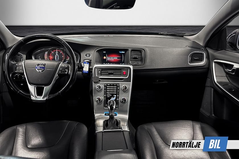 Bild 3 av Volvo V60 D5 Plug-in Hybrid AWD POLESTAR 288HK KAMREM BYTT D-VÄRM