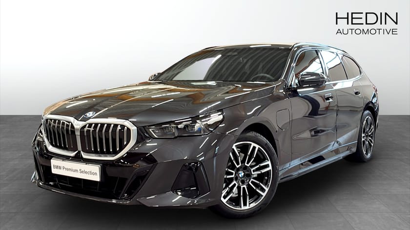 Bild 1 av BMW 530e xDrive Touring M-Sport Drag
