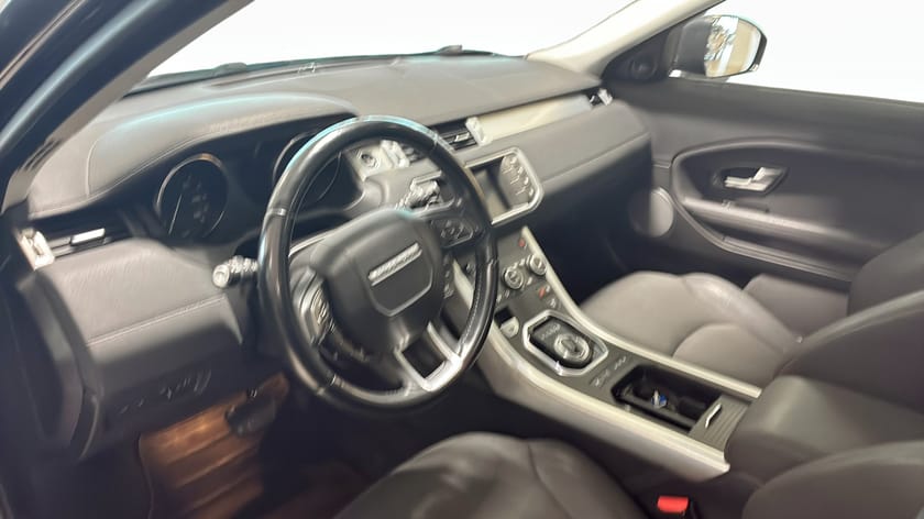 Bild 3 av Land Rover Range Rover Evoque 2.0 TD4 AWD 180hk Panorama Backkamera