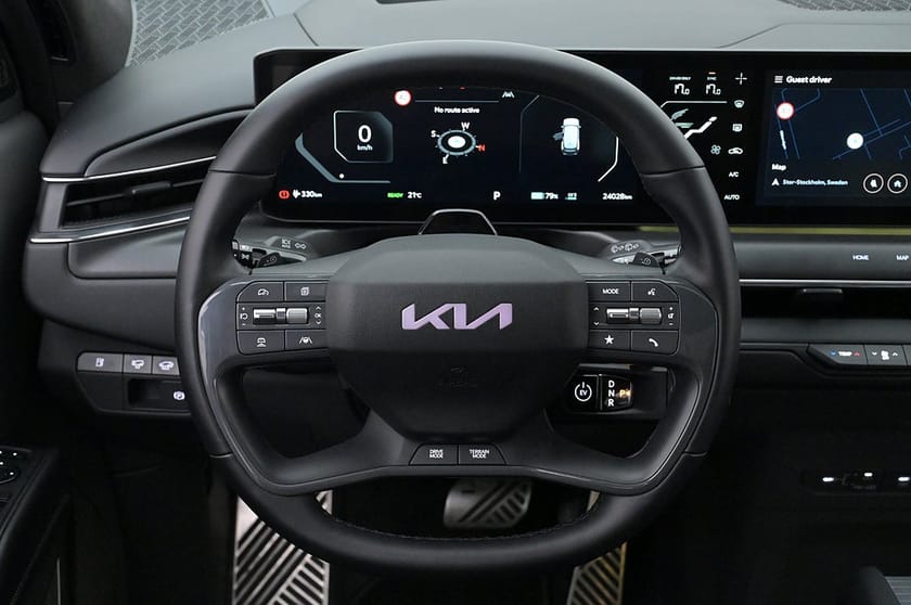 Bild 4 av Kia EV9 AWD GT Line 7-sits Pano Drag Meridian 360 HuD V-hjul