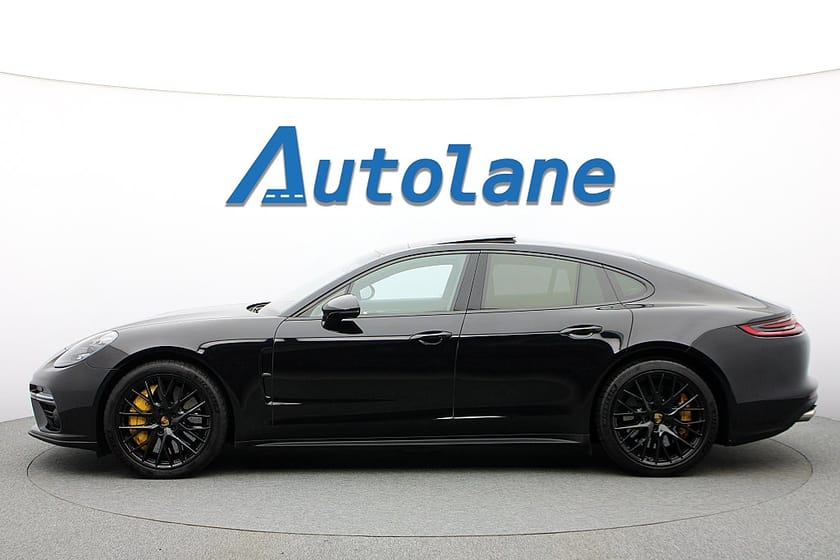 Bild 5 av Porsche Panamera Turbo Turbo, Burmester®, Keramiska, Panorama, PDSL+ 550hk