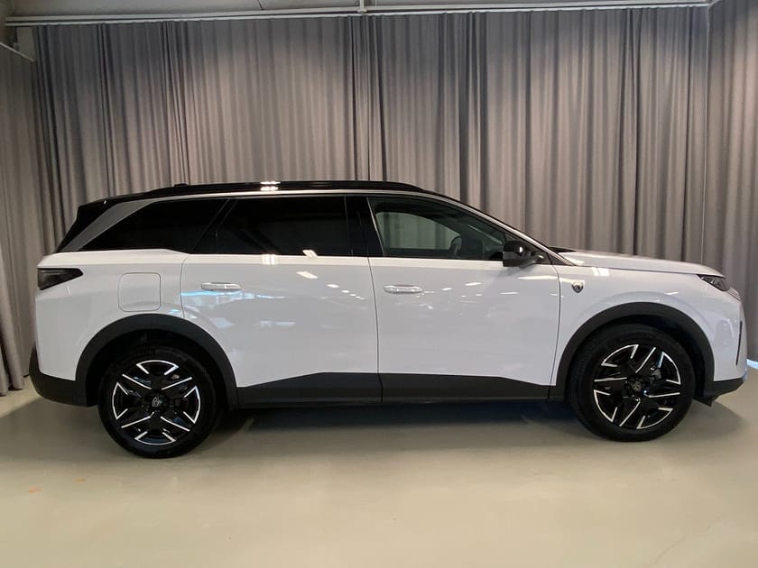 Bild 4 av Peugeot 5008 Hybrid 145 1.2 145hk e-DSC GT 7-Sits Navi