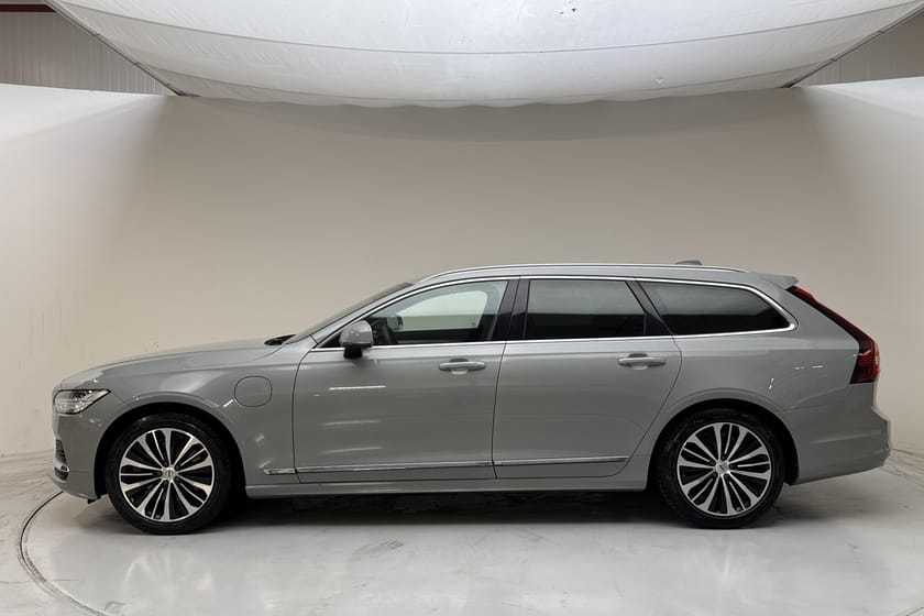 Bild 2 av Volvo V90 T6 AWD Recharge (350hk) Core Edition