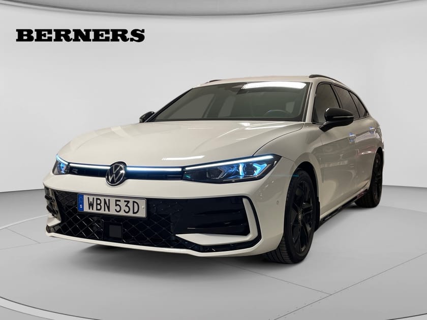 Bild 1 av Volkswagen Passat Sportscombi Tdi 4-m Dsg / R-line black / Drag / Värmare /