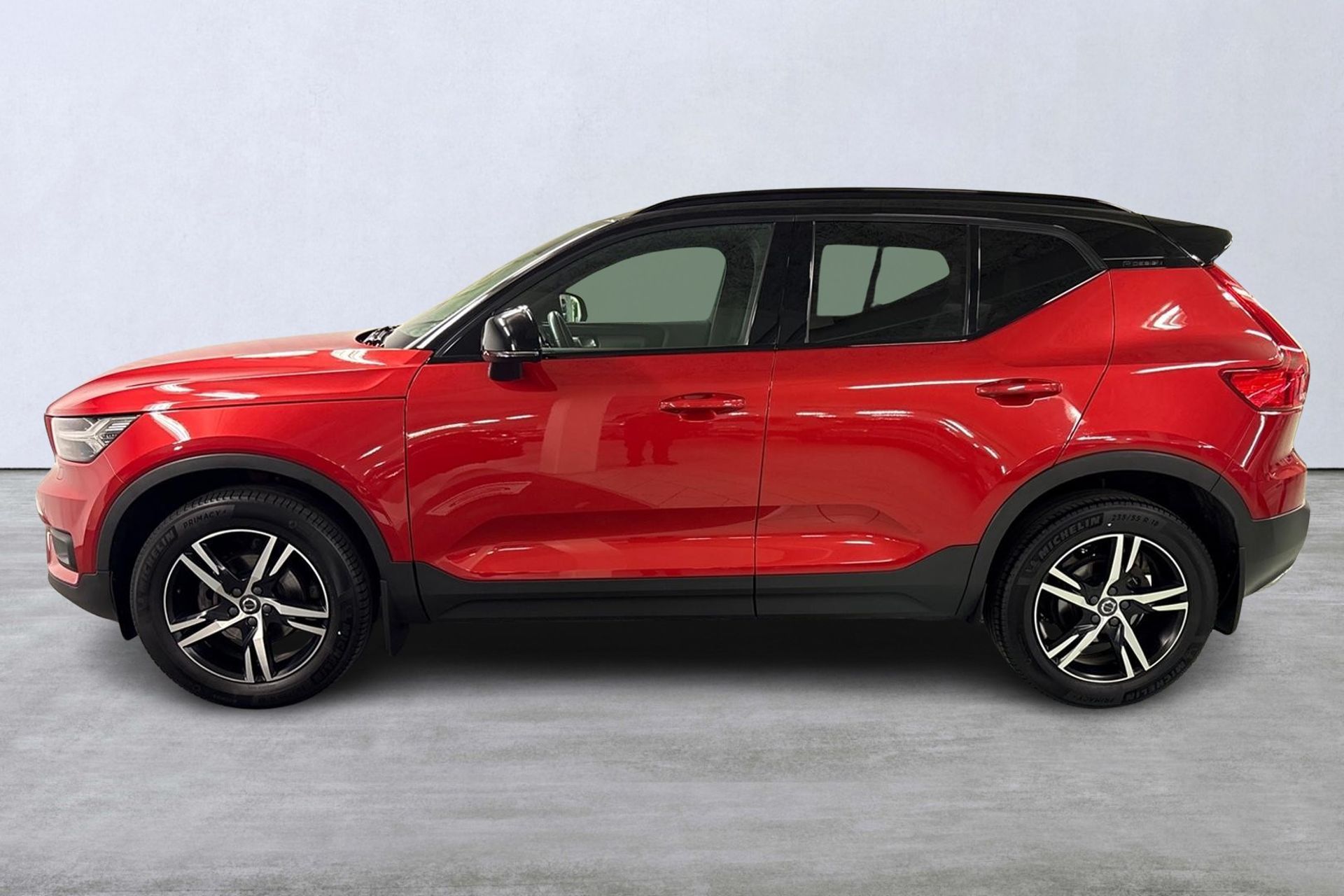 Volvo XC40 D3 FWD R-Design 2019, bild 2/10