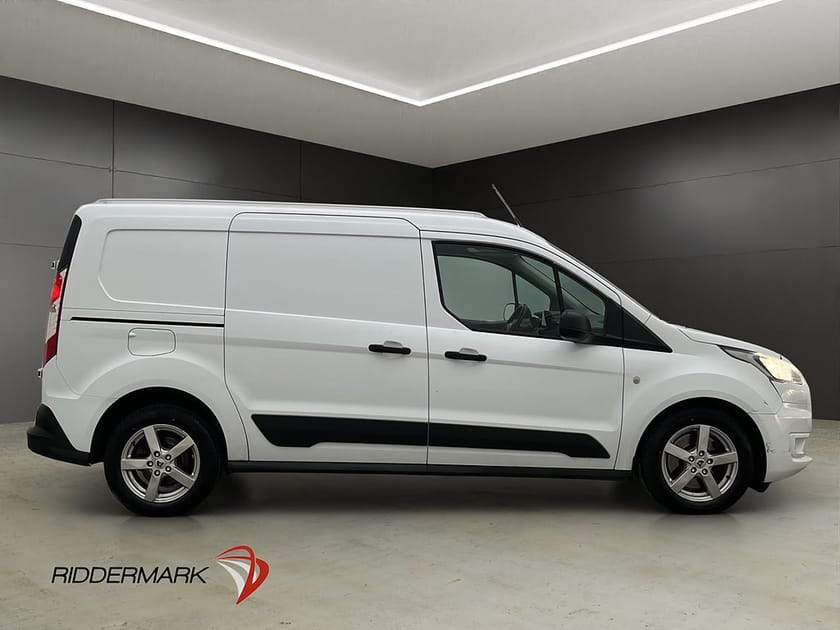 Bild 2 av Ford Transit Connect 210 LWB Värm A/C Drag B-Kamera CARPLAY Moms
