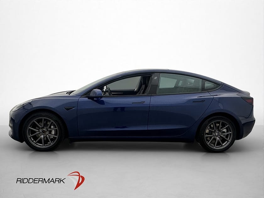 Bild 5 av Tesla Model 3 Long Range AWD Svensksåld Panorama