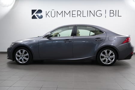 Lexus IS 300h