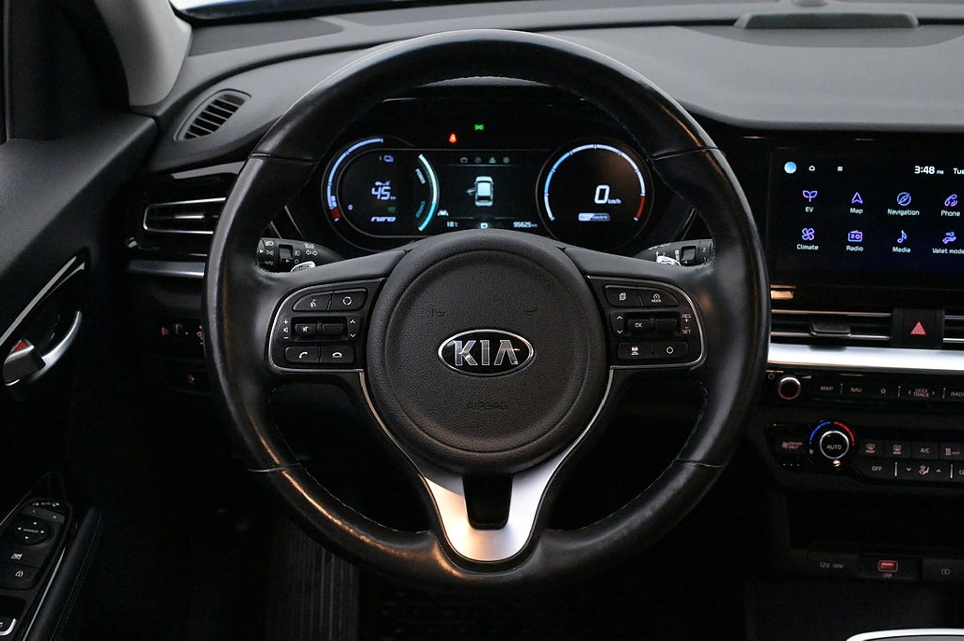 Kia e-Niro 64 kWh Advance 2021, photo 7/10