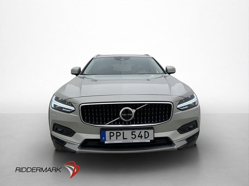 Bild 2 av Volvo V90 Cross Country B4 197hk AWD Värmare VOC Kamera Drag