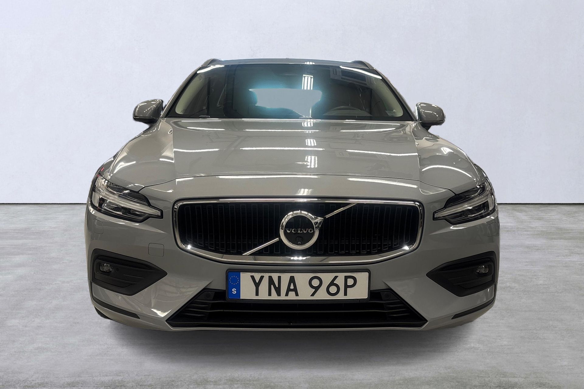 Volvo V60 B4 Bensin Core 2024, bild 7/10