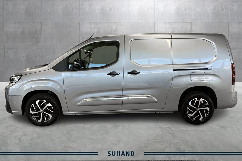 Bilde 2 av Toyota ProAce City 1.5D, L2 Lang utgave - Comfort Plus, H.feste