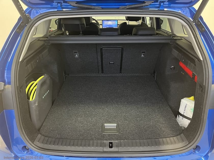 Bild 4 av Škoda Enyaq 85x 82 KWH BATTERI ELMOTOR 286 HK 1 VX